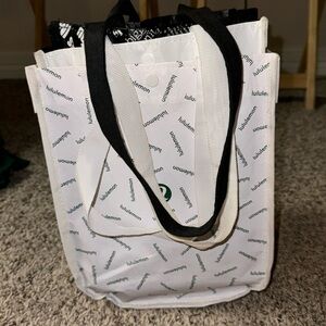 Bundle of lululemon bags!! (3)